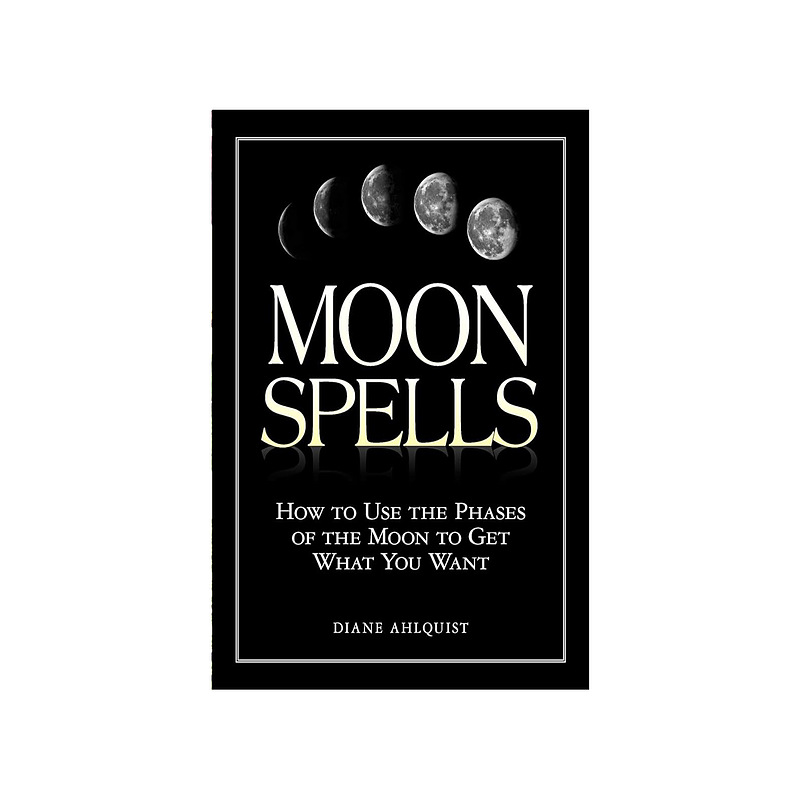 کتاب فیزیکی ‏Moon Spells