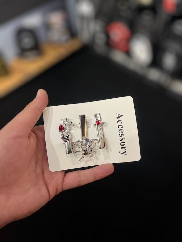 گیره ی مو فلزی 001 