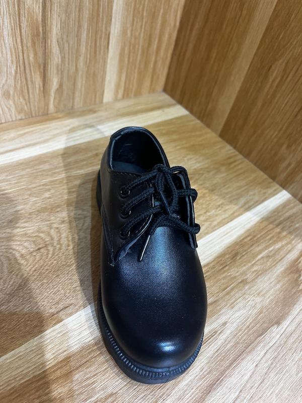 کفش طرح چرم مشکی پسرانه