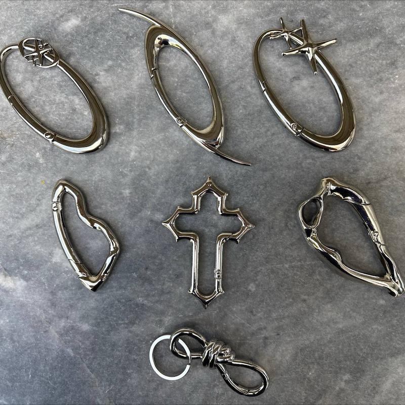 کارابین آویز شلوار✨🖤⛓️‍💥