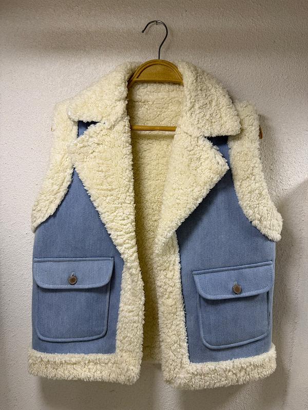 وست زنانه جین و پشمی