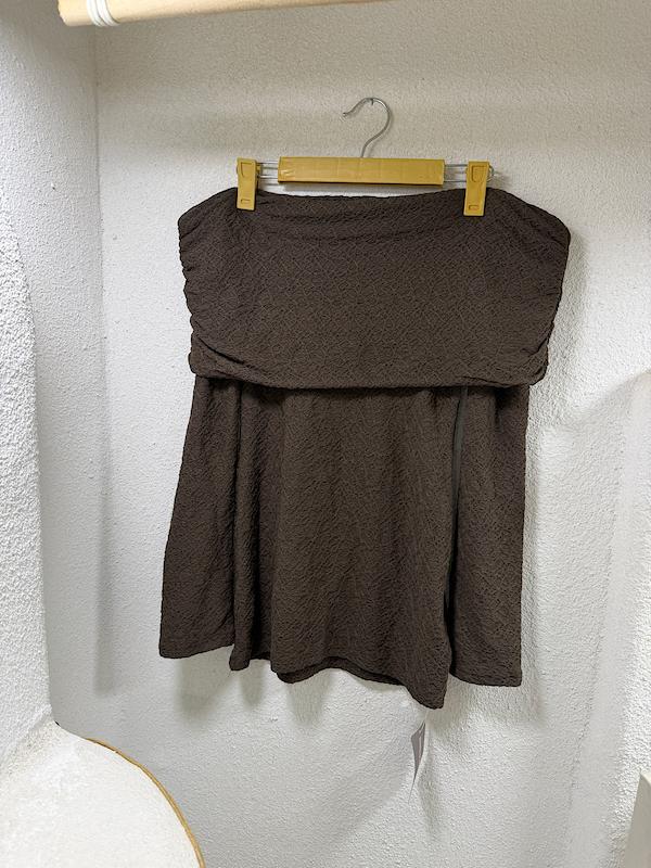 پیراهن قهوه ای یقه دلبری 