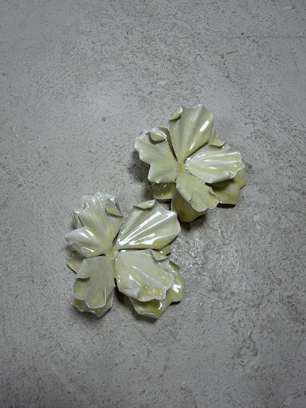 گوشواره فلزی سفید 