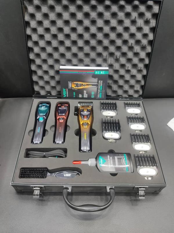 ماشین اصلاح  حرفه‌ای وی جی آر مدل V-668 با تیغه سرامیک اصل 