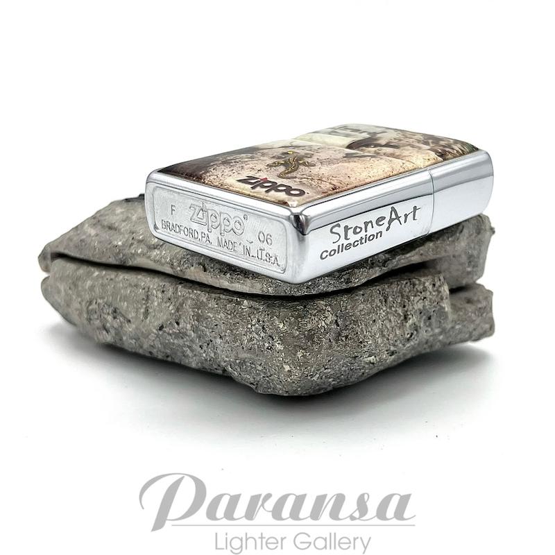 تصویر فندک زیپو Stone Art طرح Lizard اورجینال ساخت ۲۰۰۶