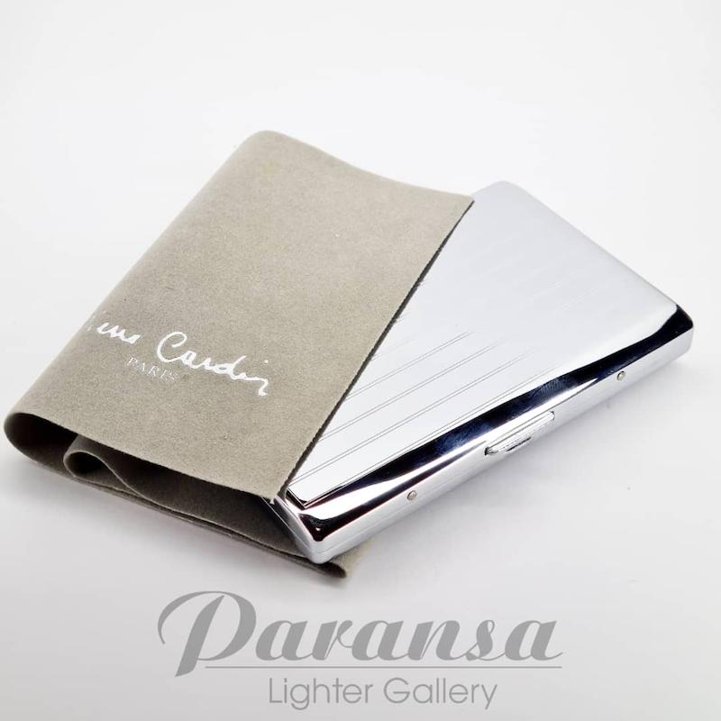 جعبه سیگار فلزی پیر کاردین مدل 900 با طراحی شطرنجی نقره‌ای و مشکی لوکس