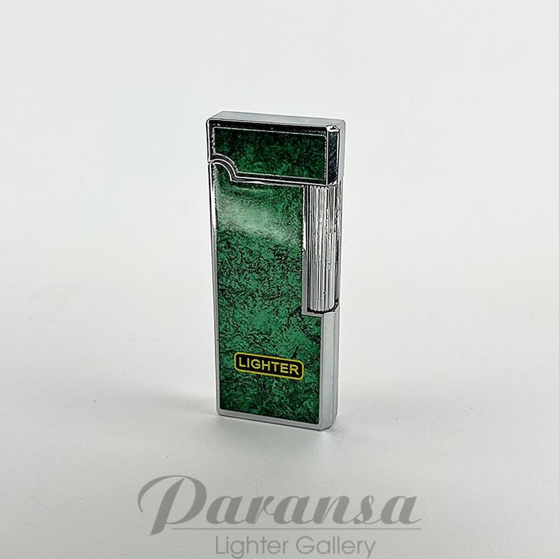 فندک گازی بغل زن برند Lighter سبز با مکانیزم چخماقی طرح سنگی