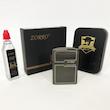 فندک زورو طرح زیپو مشکی بلک ایس با بدنه مشکی مات و جعبه فلزی شیک