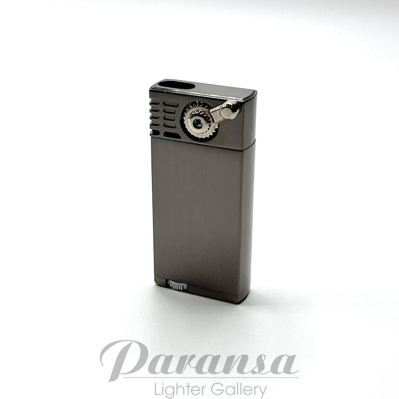 تصویر فندک فوکوس شعله اتمی مدل هندلی همراه با جعبه و کاور نگهداری