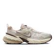 Nike V2K Run Light Orewood Brown