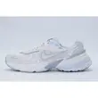 Nike V2K Run Women's Shoes (FD0736-009, Platinum Tint/Summit White/Light Smoke Grey/Platinum Tint),