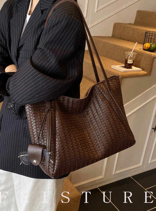 کیف دوشی زنانه (FEISTURE) (TAR-82-SHEIN)