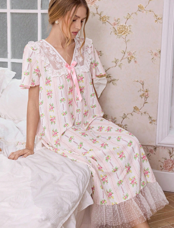 پیراهن خواب آستین کوتاه گشاد و چین‌دار گلدار دوزی شده زنانه(CottageSlumber) (XL تا S) (TAR-70-SHEIN)