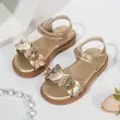 صندل دخترانه تابستانی کژوال با طرح پروانه و گل(سایز 21.5 تا 29.5) (Peg-57-TM)