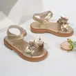 صندل دخترانه تابستانی کژوال با طرح پروانه و گل(سایز 21.5 تا 29.5) (Peg-57-TM)