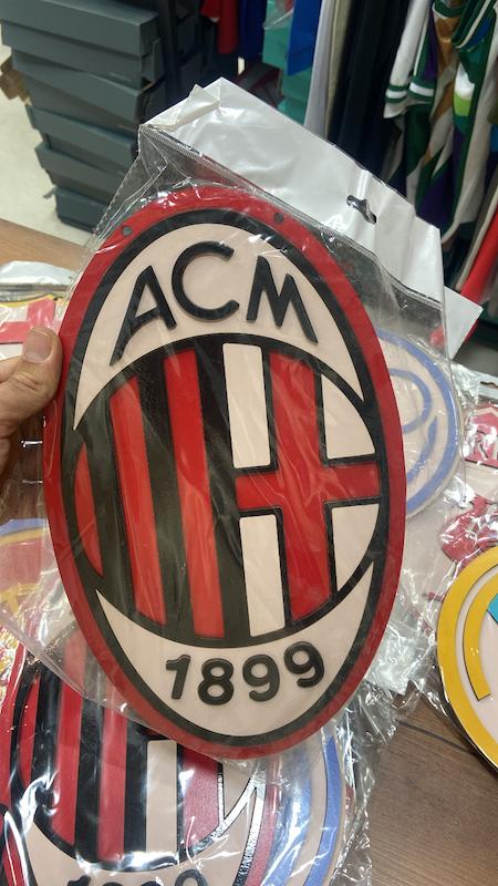 لوگوی میلان