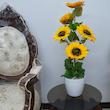 گلدان به همراه گل مصنوعی مدل آفتابگردان کد 5G