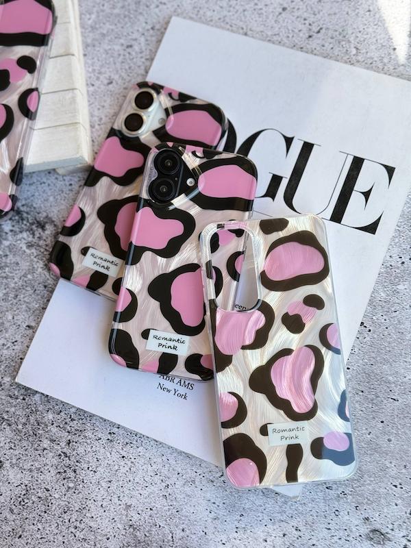 گارد پلنگی صورتی