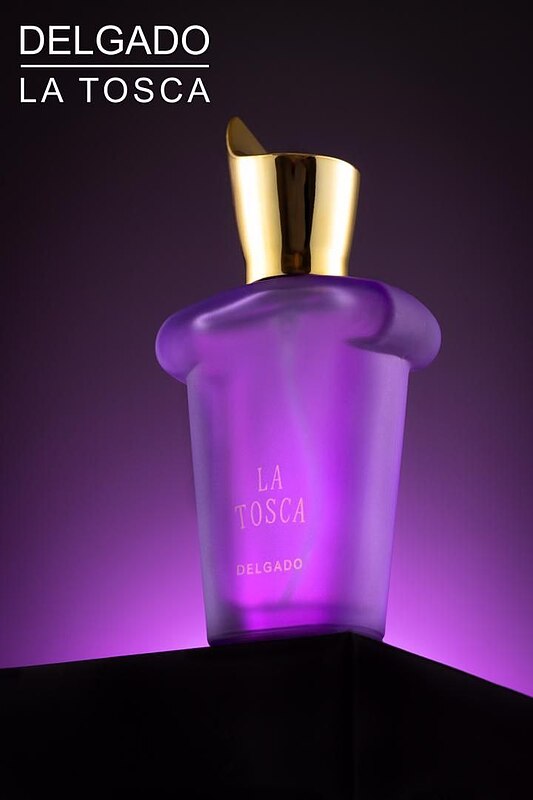 عطر جیبی زنانه دلگادو رایحه LA TOSCA حجم 25 میل