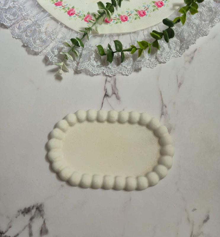 بیضی مرواریدی 