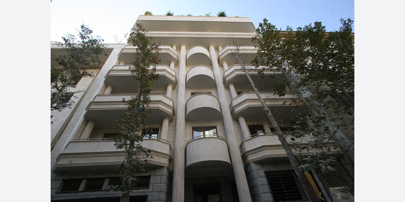 slide-image-0