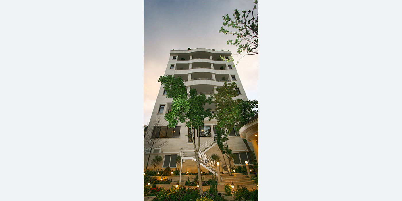 slide-image-0