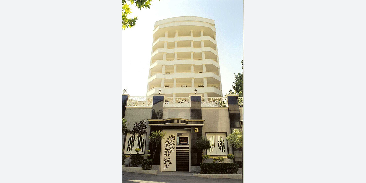 slide-image-0