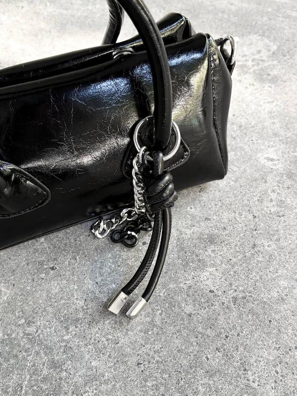 کیف چارمی  🥢
