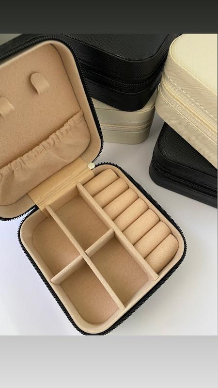 جعبه جواهرات 