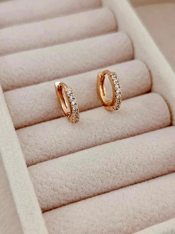 گوشواره حلقه نگین دار 