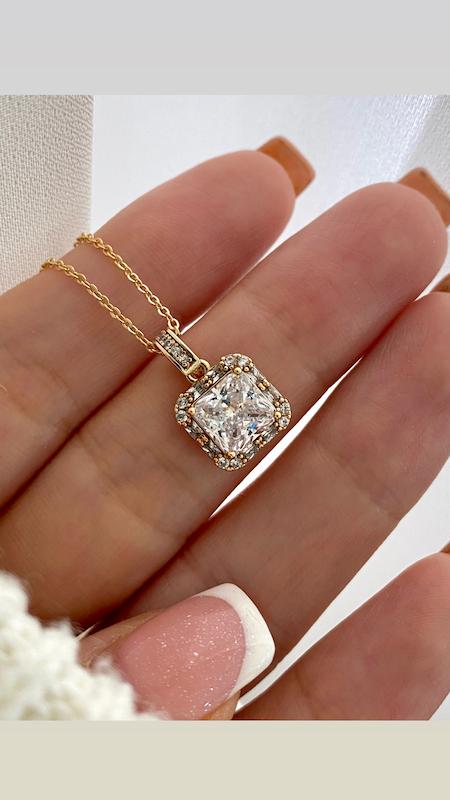 گردنبند نگین جواهری ژوپینگ