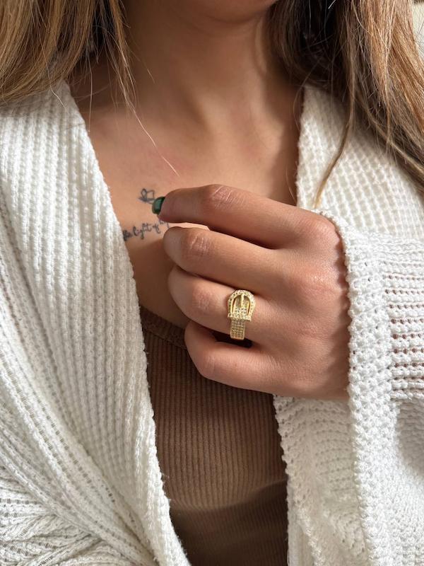 انگشترکمربندی نگینی