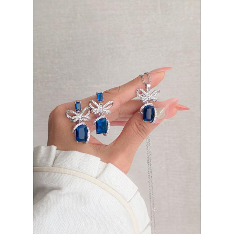 نیم ست نگینی