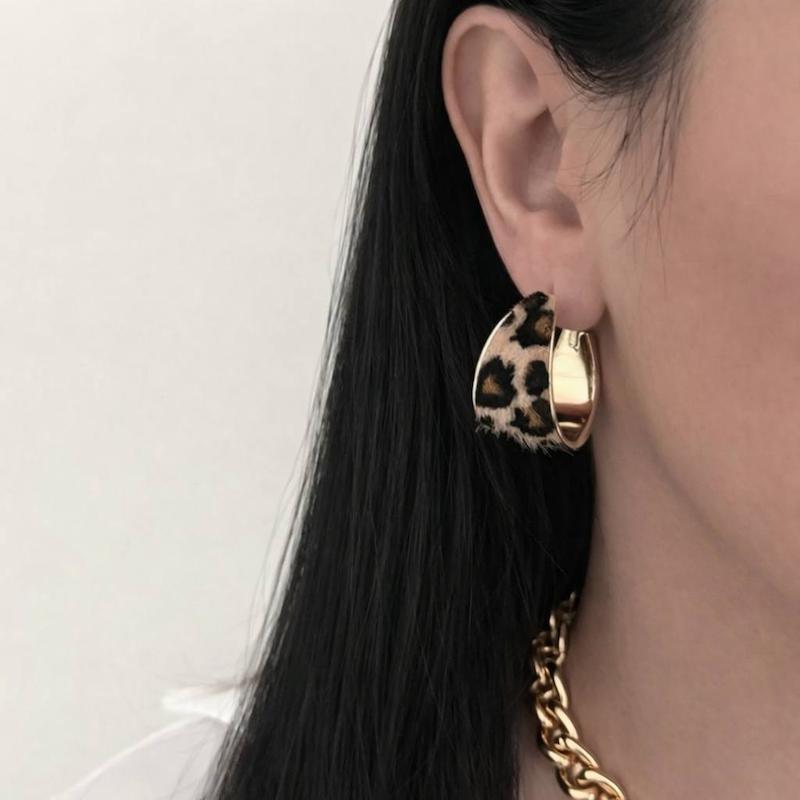 گوشواره حلقه ای پلنگی 