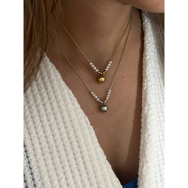 گردنبندگوی و مروارید