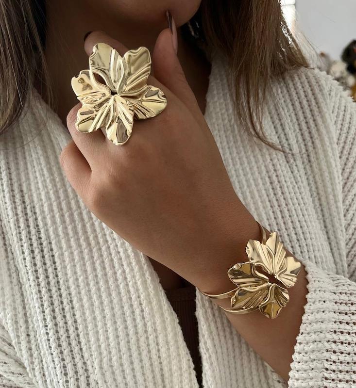 بنگل و انگشتر