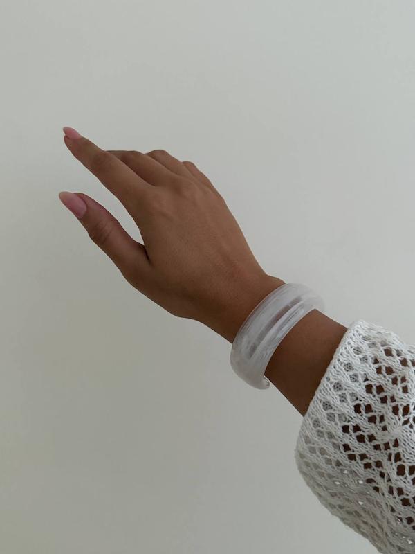 بنگل بی رنگ