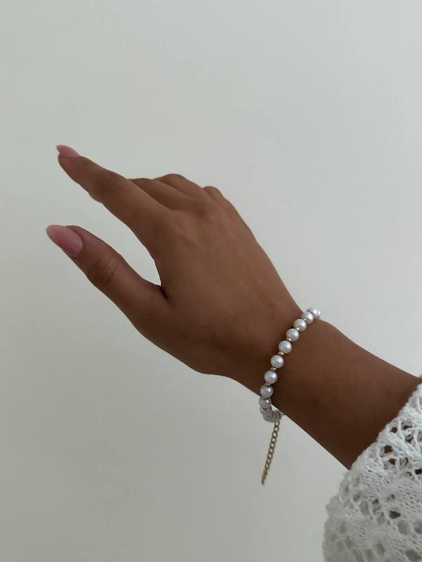 دستبند مرواریدی 