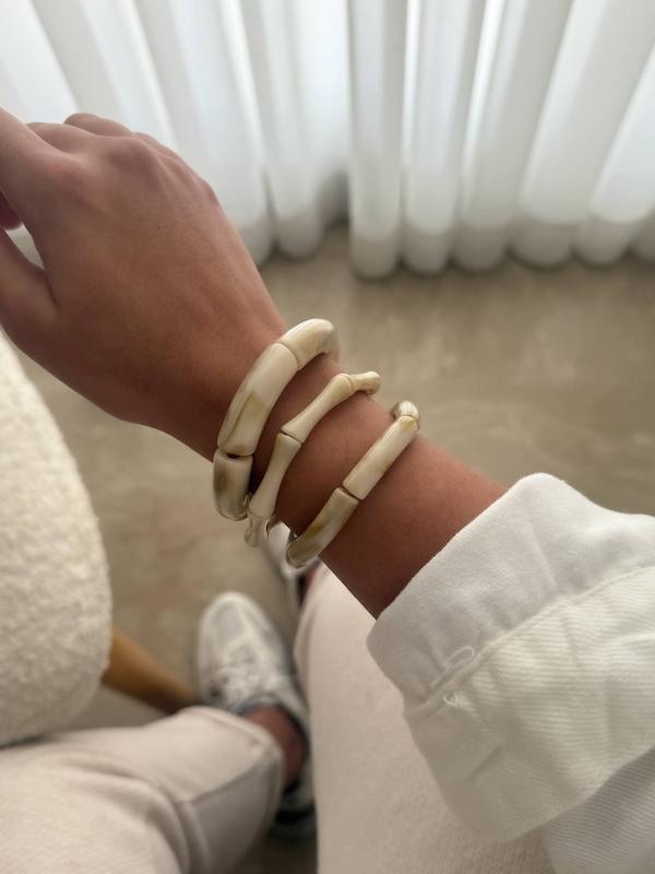 دستبند کشی کرم استخونی 