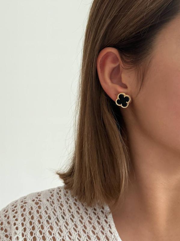 گوشواره ونکلیف مشکی