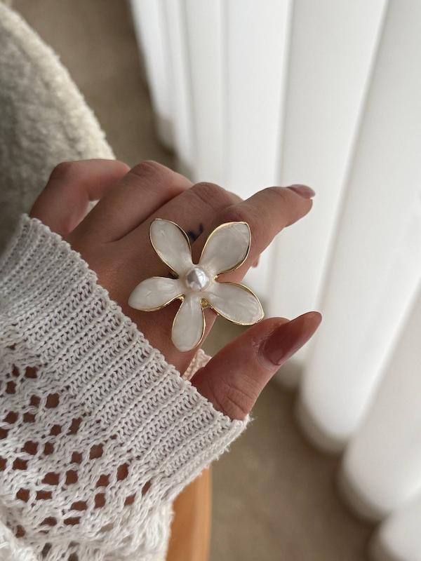 انگشتر مینا کاری