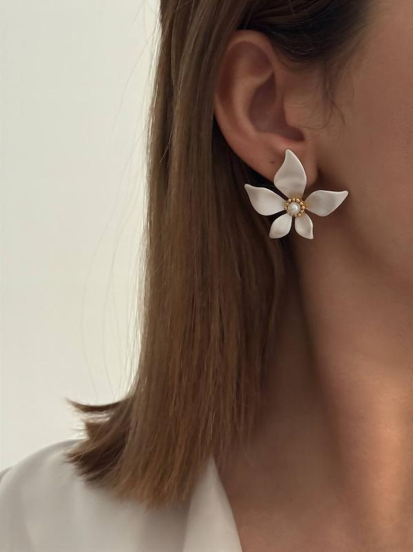 گوشواره شکوفه