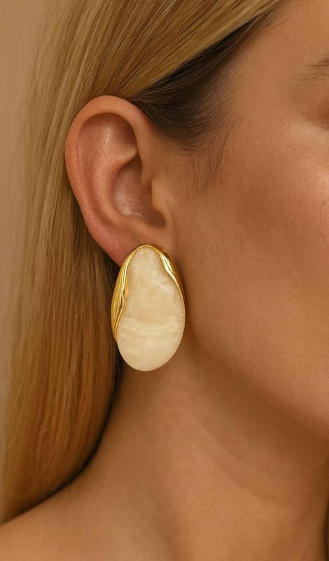 گوشواره  سنگی