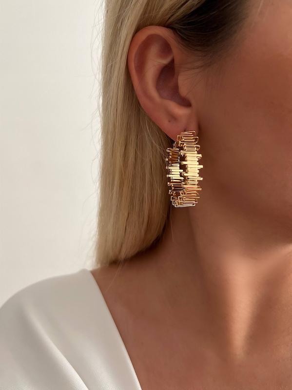 گوشواره تیغی