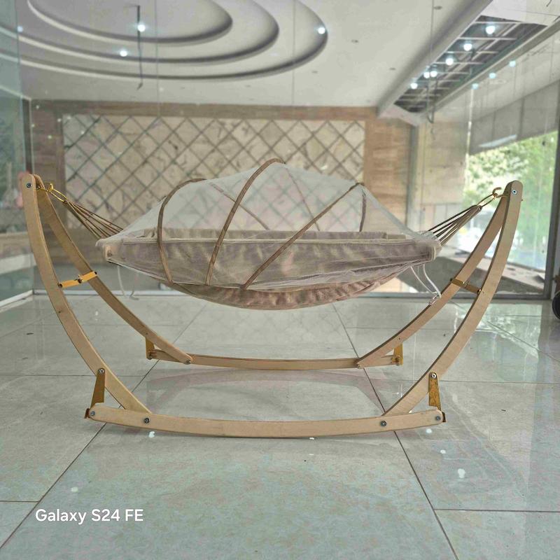گهواره ننو پشه بند دار کرم کد 41207