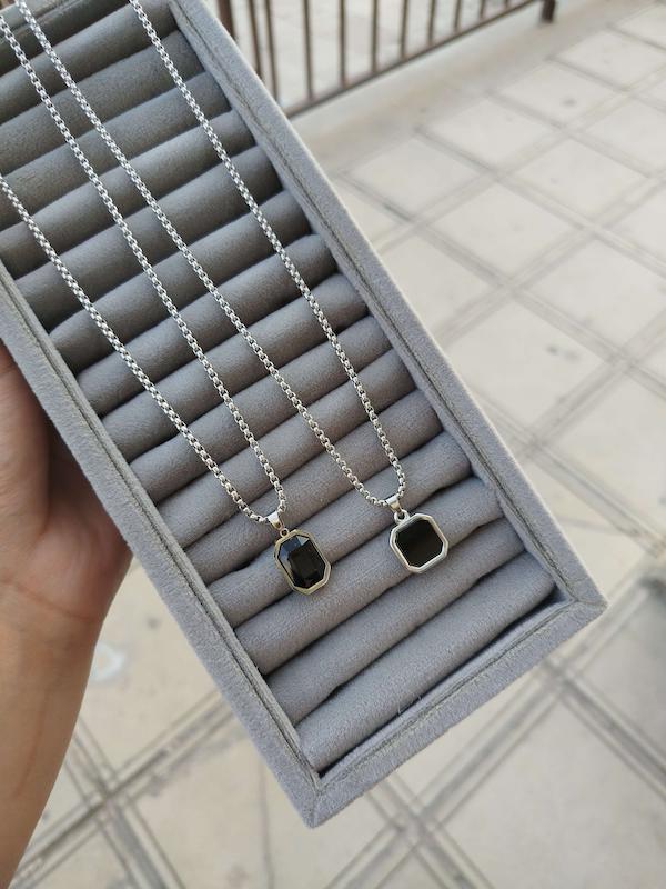 گردنبند اونیکس 