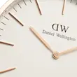 ساعت دنیل ولینگتون 