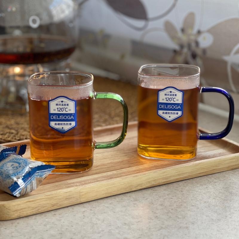 لیوان پیرکس مربعی