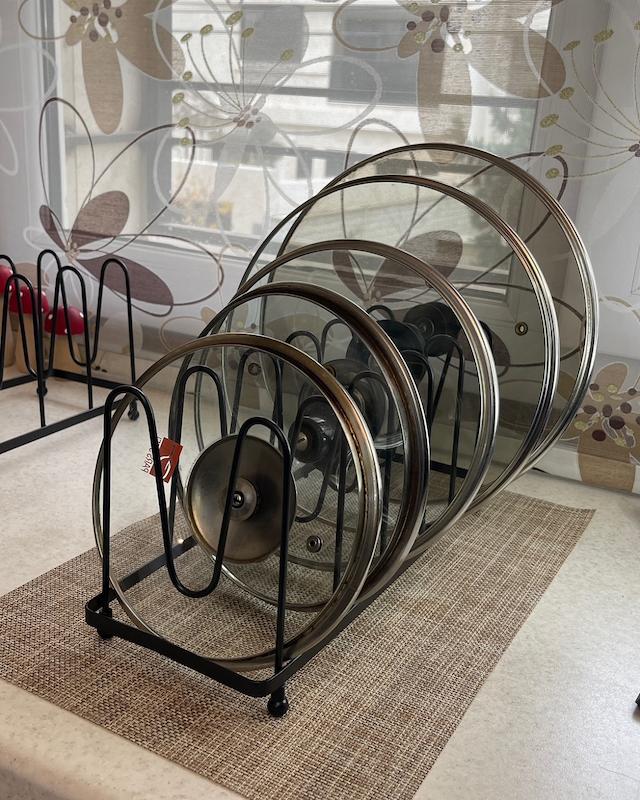 استند نظم دهنده درب قابلمه