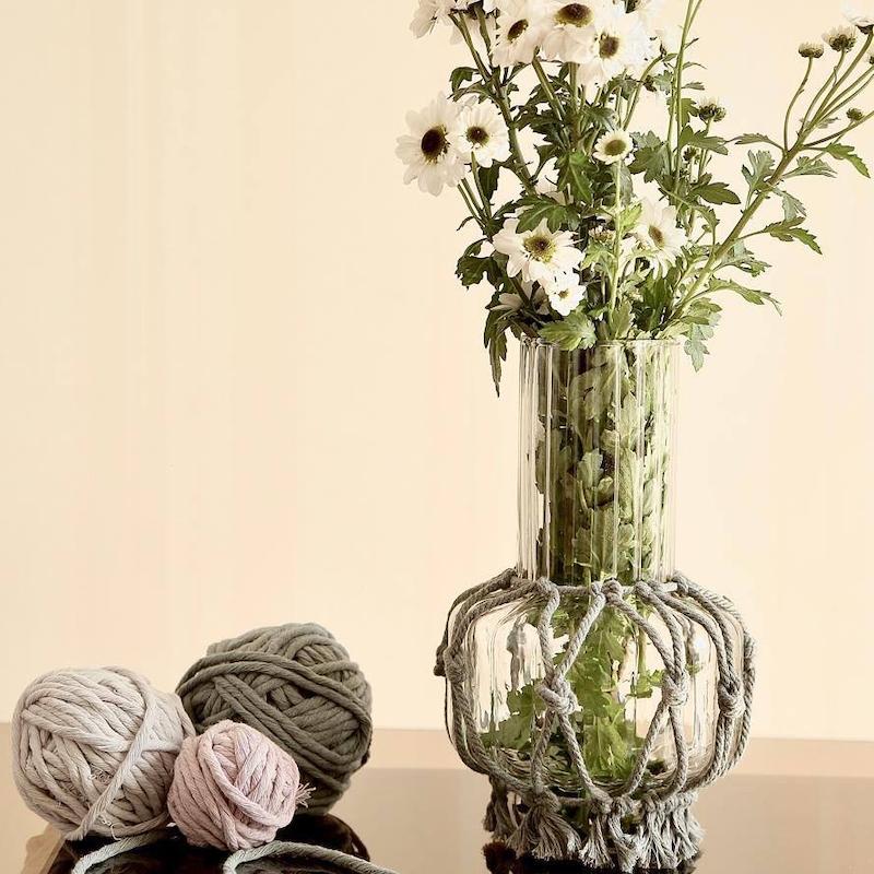 گلدان بلور بلند مکرومه